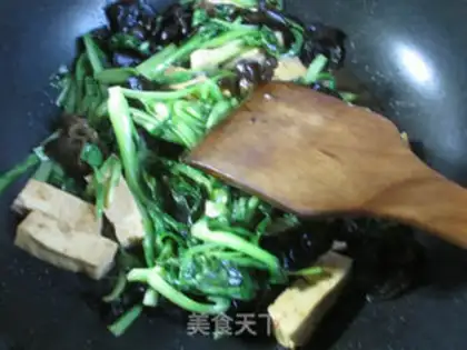 Make Blackwood, old tofu-cooked chicken step 7