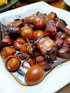Make Red roasted quail eggs step 7