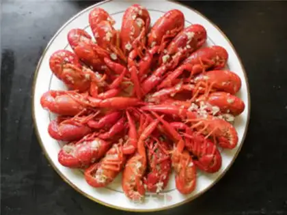 Make Fan lobster step 5
