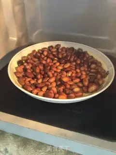 Make Microwave blast peanuts step 3
