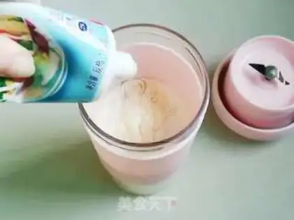 Make Peach yogurt popsicle step 3