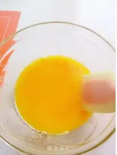 Make Strawberry roll step 2