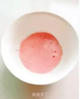 Make Strawberry roll step 11