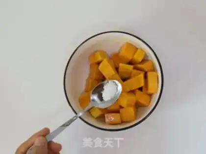 Make Pumpkin rice step 2