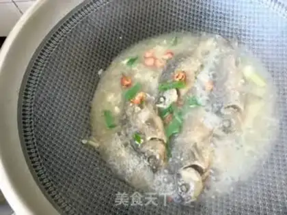 Make Smelt and fish soup step 17