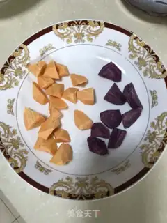 Make Two-coloured bees and potatoes step 0