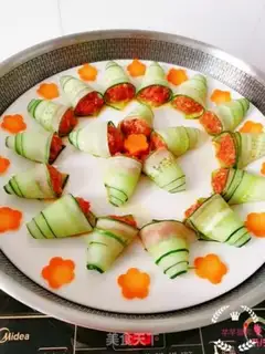 Make cucumber beef roll step 6