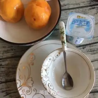 Make Peach yogurt step 1