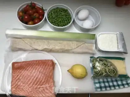 Make salmon pie step 0