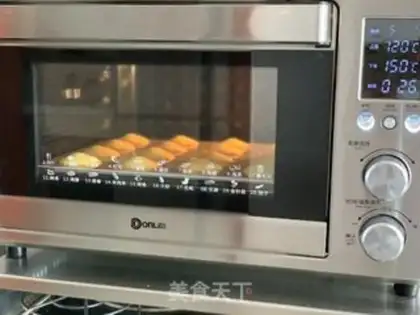 Make Strawberry with the heart of Madeleine step 11