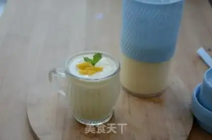 Make Mango milkshake step 7