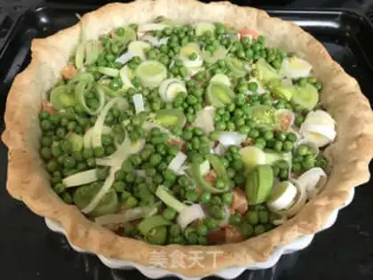 Make salmon pie step 6