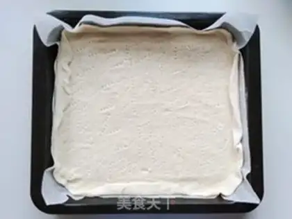 Make The tuna roal pizza step 3