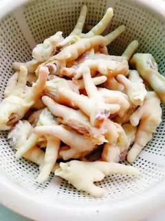 Make Dry horse teeth, chicken claws step 4