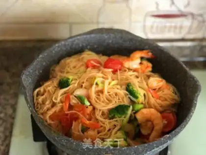 Make Shrimp pasta step 13