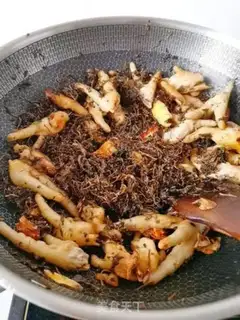 Make Dry horse teeth, chicken claws step 11