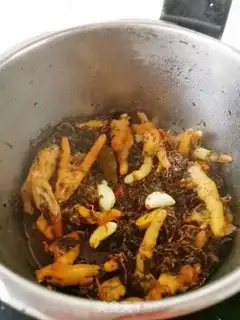 Make Dry horse teeth, chicken claws step 12
