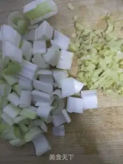 Make Western red soup step 0