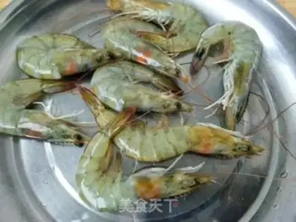 Make Garlic shrimp step 1