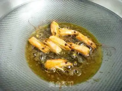 Make Garlic shrimp step 3