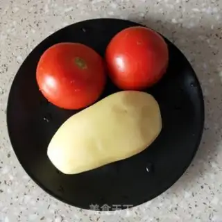Make Tomato potato stew step 1