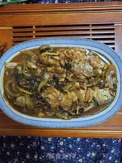 Make Sour sauce and yellowfish step 12