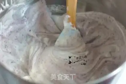 Make Blueberry cake step 6