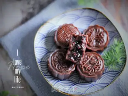 Make Chocolate crescent step 13