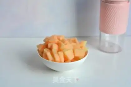 Make Hammelon green juice step 1