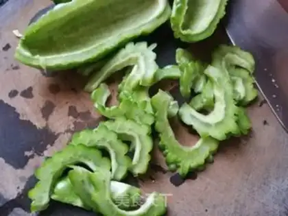 Make Wood bean horns step 2