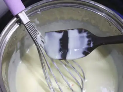 Make Tea and cream cream and ice cream step 1