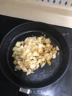 Make Bread and omelet step 1