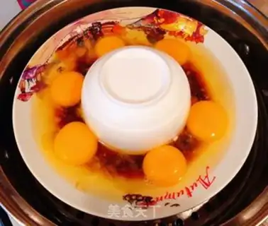 Make Meatball steamed eggs step 7