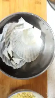 Make Garlic fan sap step 0