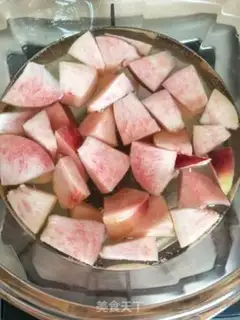 Make Peaches Moose step 1