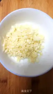Make Garlic fan sap step 2