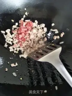 Make Squeeze meat and noodles step 6