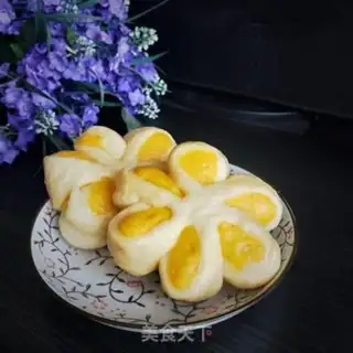 Make Flower buns step 16