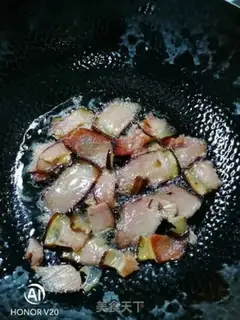 Make Rhodish and gravy step 2