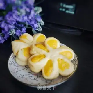 Make Flower buns step 19