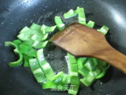Make Cream pepper carrots step 2