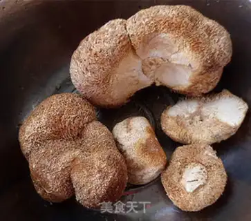 Make Monkey mushroom bag step 0