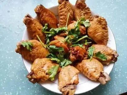 Make Yellow chicken wings step 6