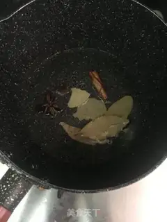 Make Beef tofu soup step 1