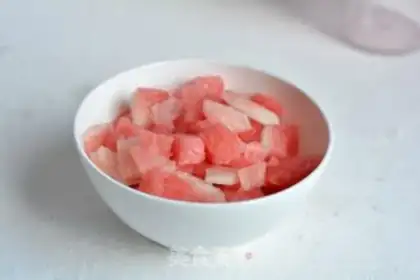 Make Watermelon tomato juice step 1