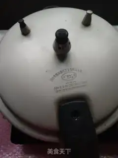 Make Soy sauce and ribs step 11