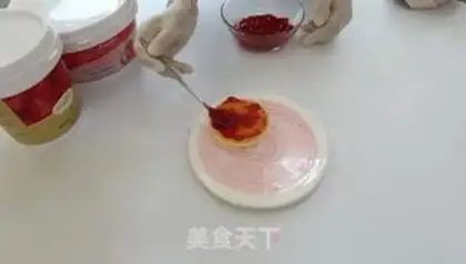 Make Schufflerey strawberry cake step 9