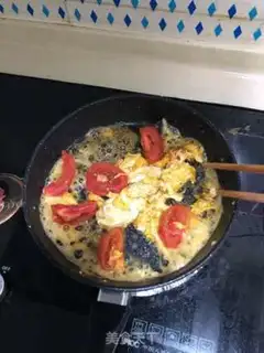 Make Red, yellow, green, three-coloured meat step 2
