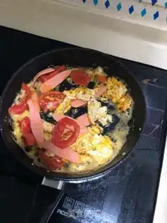 Make Red, yellow, green, three-coloured meat step 3