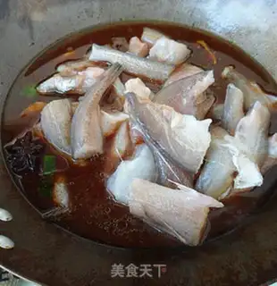 Make Onions of a dragonfish step 4